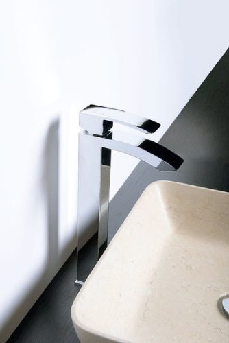 GINKO magasított mosdó csaptelep beszerelve