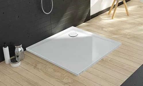 B-M/Space 100x100 öntött márvány zuhanytálca beszerelve