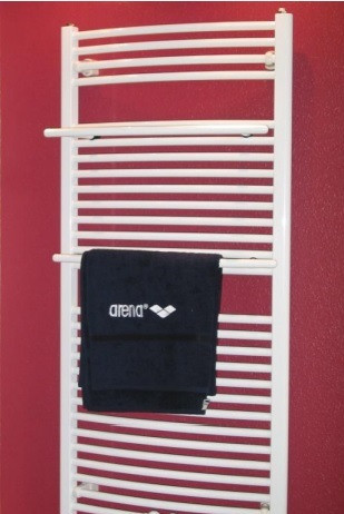 Szíriusz 500x1050 íves fürdőszobai csőradiátor